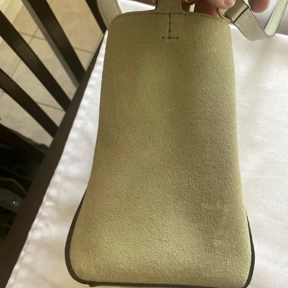 Tory Burch light green (Pine Frost) Crossbody Bag with matching wallet - Picture 10 of 16